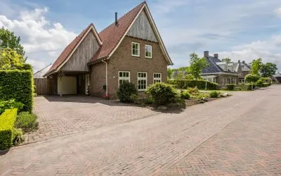 Vrijstaande woning te koop: Van der Waalslaan 7, Robbenhaarsweg Noord Almelo