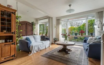 Hoekwoning te koop: van der Waalspad 1, De Lariks Oost Assen