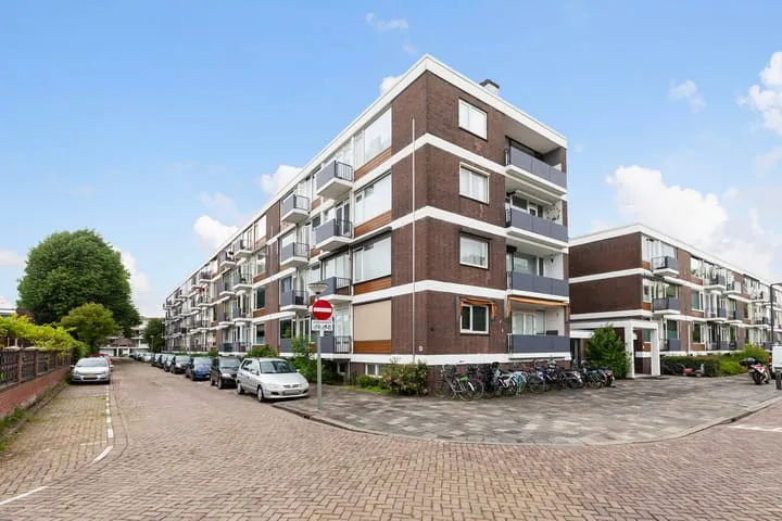 Apartment for sale: van der Werffstraat 202, Wetering Vlaardingen