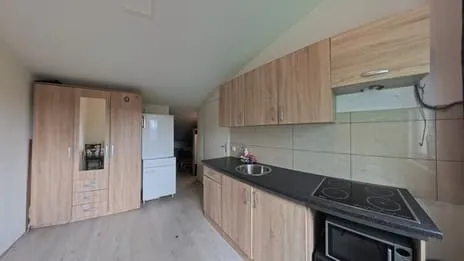 Tussenwoning te huur: Van der Woudendijk 185, Waterbuurt 'S-Gravenhage
