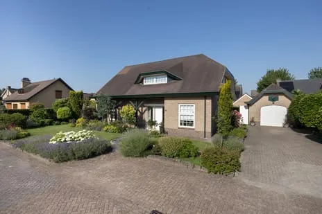 Detached house for sale: van der Zijpedreef 34, Rucphen Rucphen