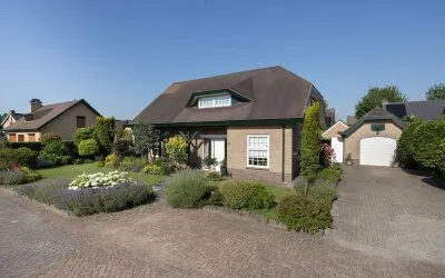 Vrijstaande woning te koop: van der Zijpedreef 34, Rucphen Rucphen