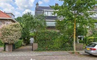 Corner house for rent: van Deventerlaan 31, Voorburg Oud noord Voorburg