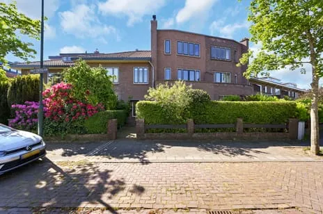Tussenwoning te koop: van Deventerlaan 34, Voorburg Oud noord Voorburg