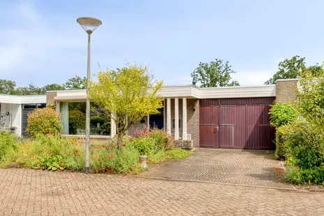 Tussenwoning te koop: Van Deventerstraat 12, Van Hogendorplaan-West Oss