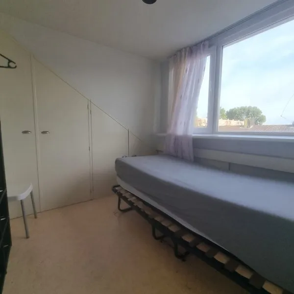 Kamer te huur: Van Deventerstraat, Professorenbuurt Haarlem