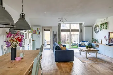 Tussenwoning te koop: Van Deyssellaan 21, De Wijert-Zuid Groningen