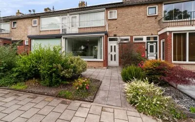 Tussenwoning te koop: van Deysselstraat 4, Dichtersbuurt-West Zwijndrecht
