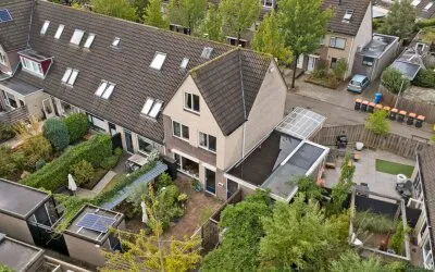 Corner house for sale: Van Doesburgstraat 34, Architectenbuurt-West Amersfoort