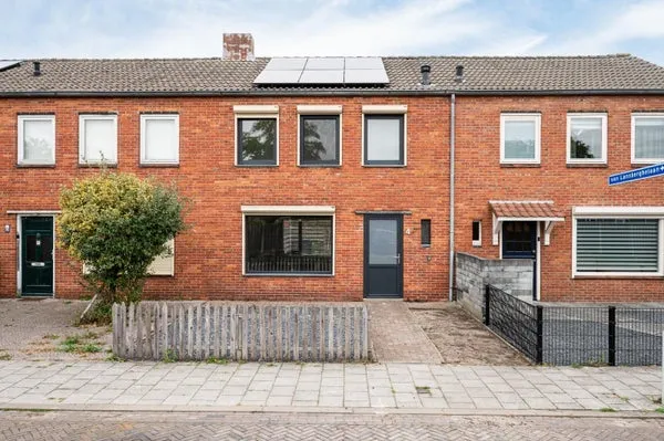 Woning te koop: van Dortmontlaan, Carmel Hulst