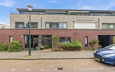 Tussenwoning te koop: Van Drieststraat 8, Houtwijk 'S-Gravenhage