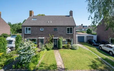 Twee-onder-één-kap te koop: Van Eedenlaan 8, Haren-Zuidwest Haren Gn