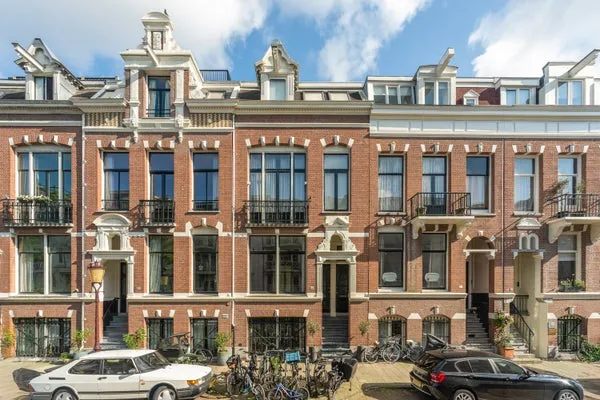 Home for rent: Van Eeghenlaan, Concertgebouwbuurt Amsterdam