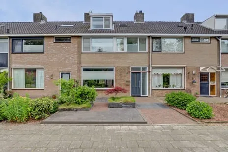 Tussenwoning te koop: van Elkstraat 56, Dorp Hendrik-Ido-Ambacht