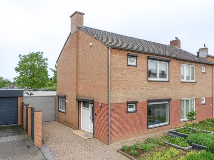 Hoekwoning te koop: Van Gelderstraat 13, Wessem Wessem