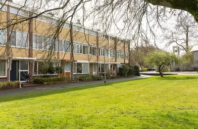 Tussenwoning te koop: Van Ghentlaan 37, Hilversum