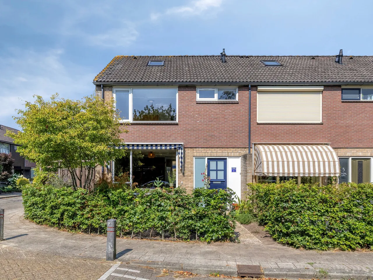Hoekwoning te koop: van Goghlaan 1, Scherpenzeel
