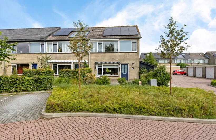 Hoekwoning te koop: Van goghlaan 31, Woudenberg