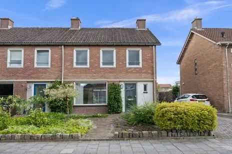 Hoekwoning te koop: van Grevenbrouckstraat 15, Oud-Loon Loon Op Zand