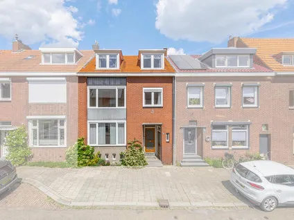 Tussenwoning te koop: van Haeffstraat 4, Blerick-Centrum Venlo
