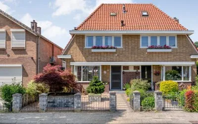 Twee-onder-één-kap te koop: Van Haeringenstraat 56, Dedemsvaart-Noord Dedemsvaart