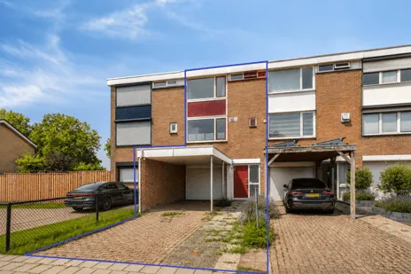 Terraced house for sale: van Hall-laan 3, Kern Axel Axel