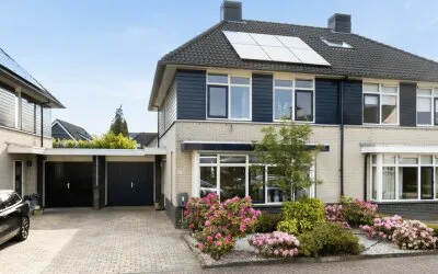 Tussenwoning te koop: Van Hamallaan 27, Renswoude Renswoude