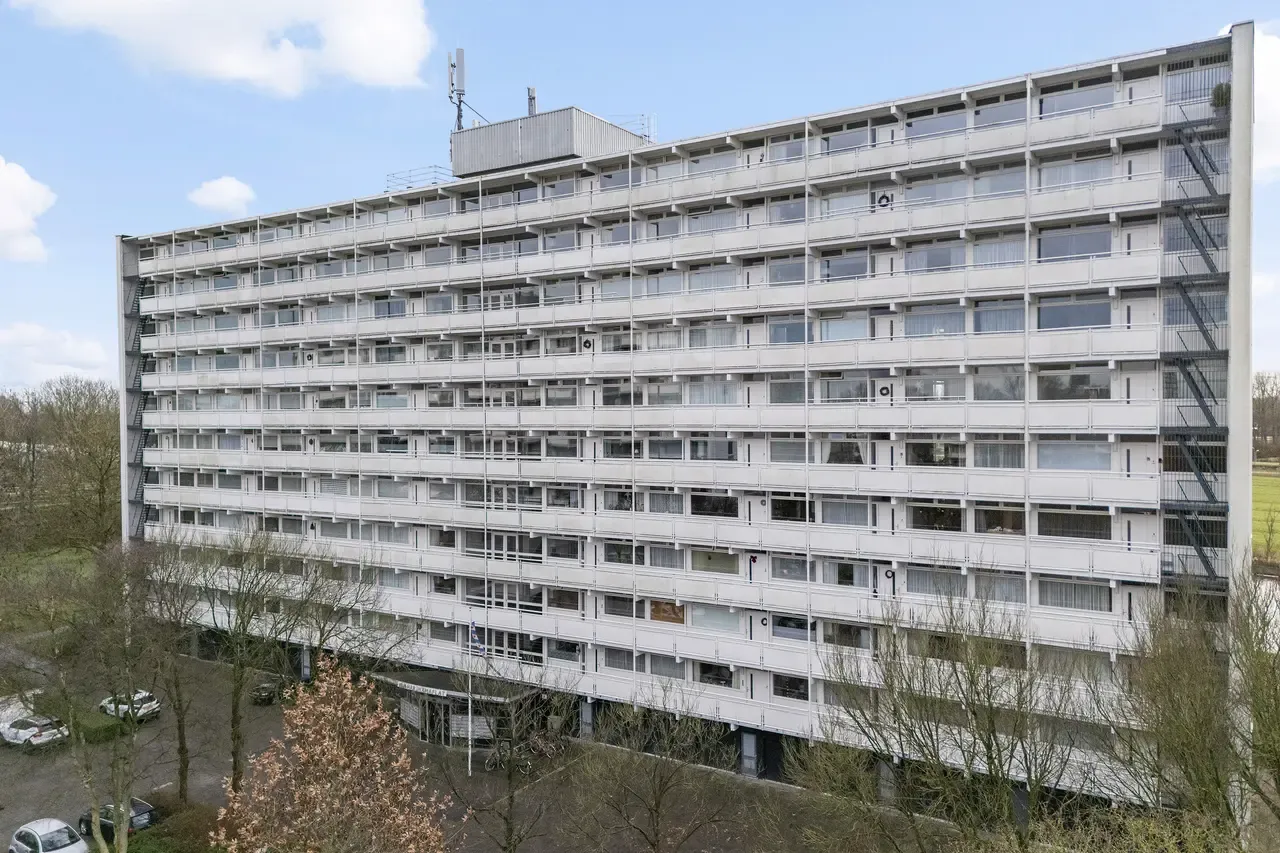Appartement te koop: van Harinxmaplein 83, Leeuwarden