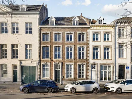 Studio te koop: van Hasseltkade 13A01, Boschstraatkwartier Maastricht