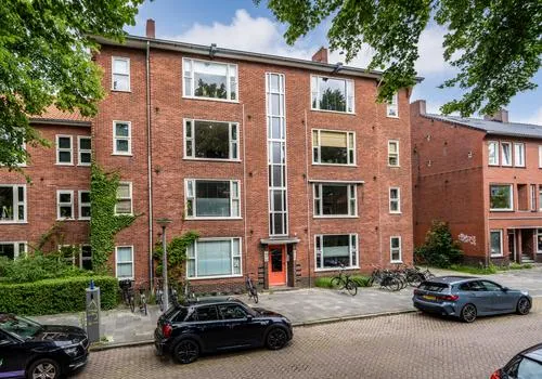 Apartment for sale: Van Heemskerckstraat 37C, Zeeheldenbuurt Groningen