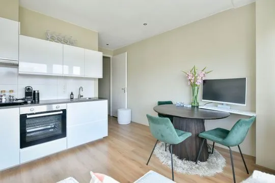 Studio te koop: Van Heenvlietlaan 264A, Amsterdam
