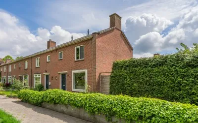 Hoekwoning te koop: van Heuven Goedhartlaan 13, De Lariks Oost Assen