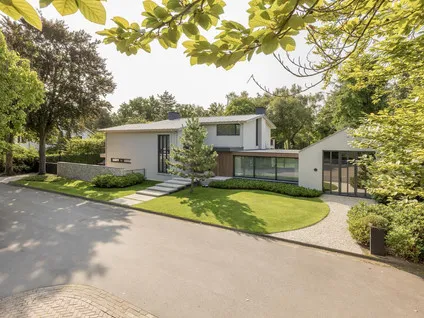Vrijstaande woning te koop: van Hogendorplaan 13, Karpen Eindhoven