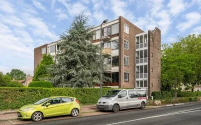 Appartement te koop: van Hogendorplaan 144A, Babberspolder West Vlaardingen