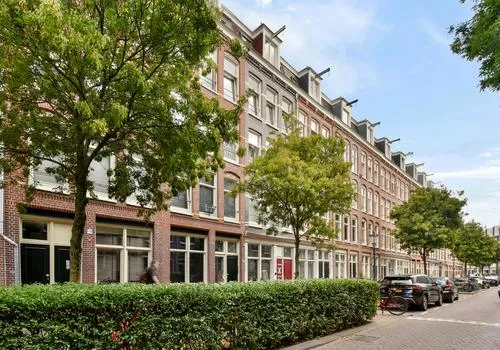 Studio for sale: Van Hogendorpstraat 110-2, Fannius Scholtenbuurt Amsterdam