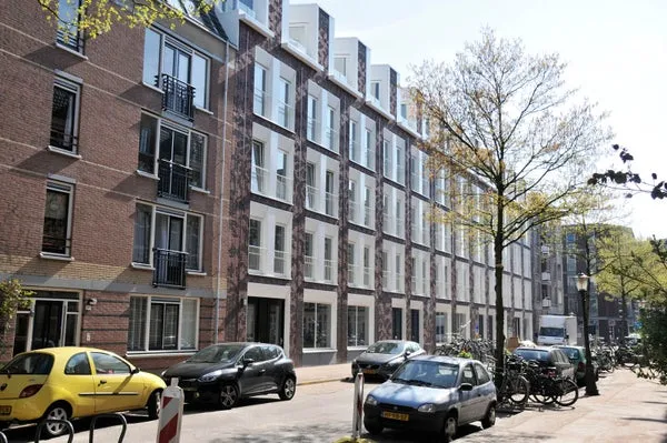 Woning te huur: Van Hogendorpstraat, Fannius Scholtenbuurt Amsterdam