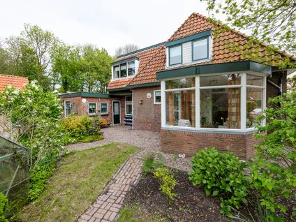Twee-onder-één-kap te koop: Van Hottingawei 8, Pietersbierum Pietersbierum