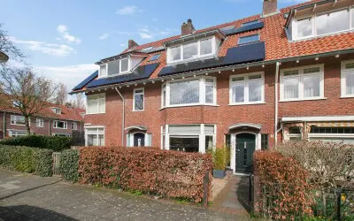 Tussenwoning te huur: Van IJsselsteinlaan 4, Kruiskerkbuurt Amstelveen