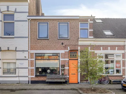 Tussenwoning te koop: Van Ittersumstraat 89, Oud-Assendorp Zwolle