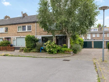 Hoekwoning te koop: Van Kleffenslaan 52, Kanaleneiland-Noord Utrecht