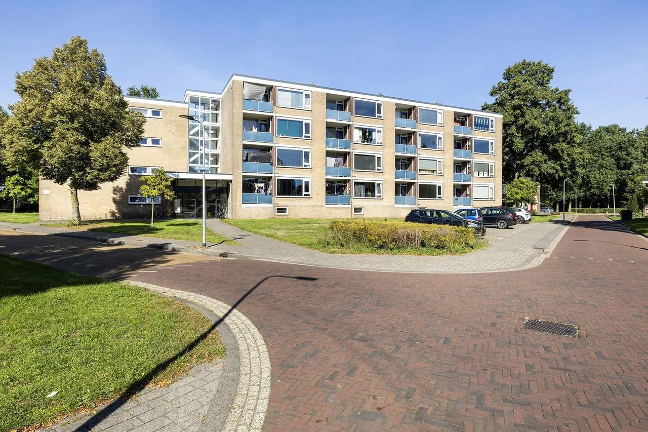 Appartement te koop: van Kuykstraat 79, Meppel