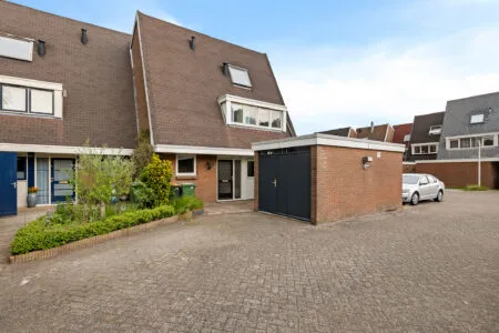Tussenwoning te koop: van Leeuwenhoekstraat 116, Schoonvelde-West Hoogeveen