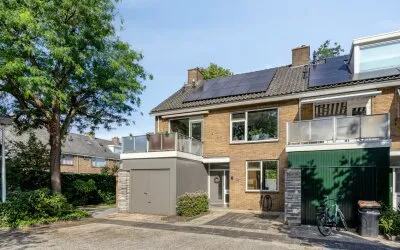 Hoekwoning te koop: Van Lennepstraat 25, Schrijversbuurt Alblasserdam