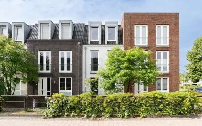 Appartement te koop: Van Limburg Stirumlaan 4, Centrum Barneveld Barneveld