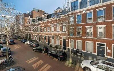 Tussenwoning te koop: Van Limburg Stirumstraat 220, Huygenspark 'S-Gravenhage