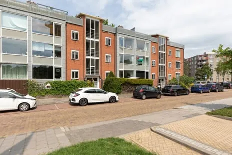 Appartement te koop: Van Linschotenlaan 282, Van Riebeeckkwartier Hilversum