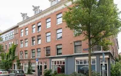 Studio for sale: Van Linschotenstraat 51, Zeeheldenbuurt Amsterdam