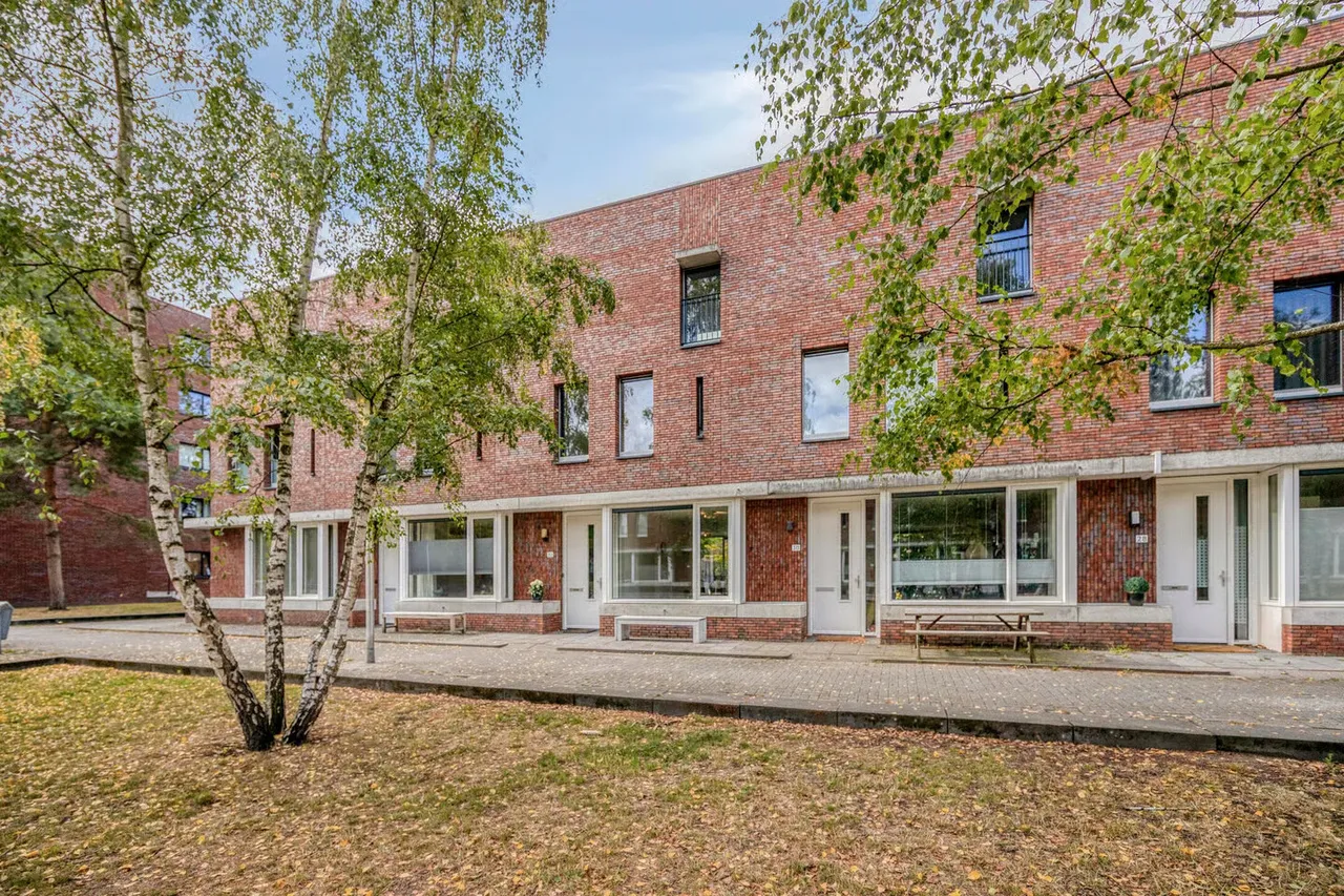 Tussenwoning te koop: van Maanenstraat 32, Eindhoven