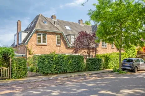 Tussenwoning te koop: Van Marnixlaan 58, De Lichtenberg Amersfoort