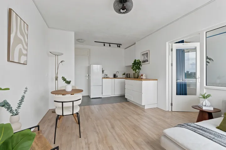 Studio te koop: Van Nijenrodeweg 824, Buitenveldert-Zuid-Midden Amsterdam